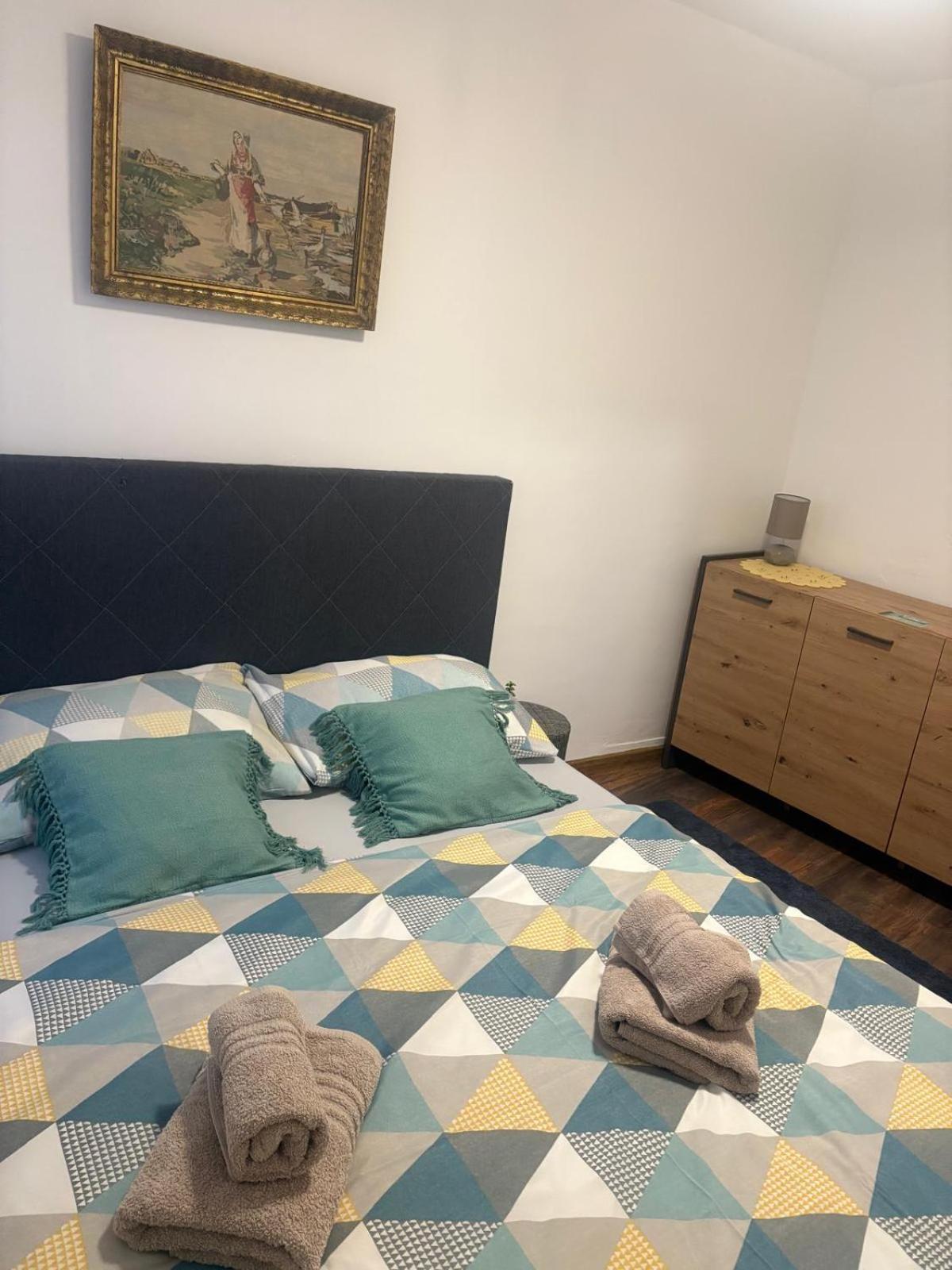 Mint Apartments 2 Zadar Bagian luar foto